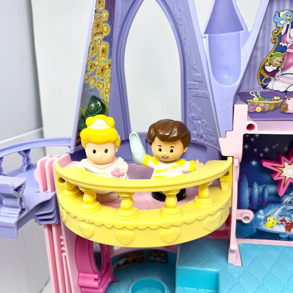 Vintage Fisher Price Little People Disney Princess Songs Palace‎ Musical Castle